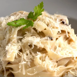 Alternative view of Trüf Mantarlı Tagliatelle